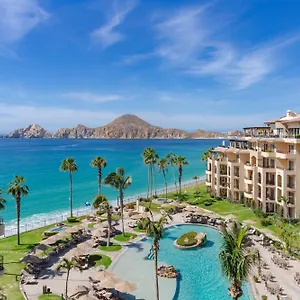 Resort La & *****